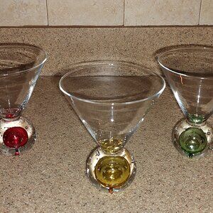 CIRCLEWARE BULLICANTE MARTINI FROZEN MARGARITA GLASSES BULB BOTTOM HOLDS 6 OZ